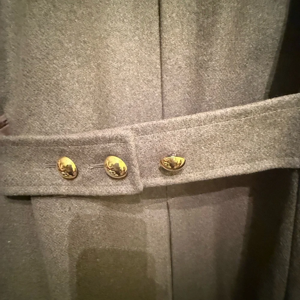 Todd Snyder Olive Military Coat with Gold Buttons & shearling Collar - Picture 15 of 16